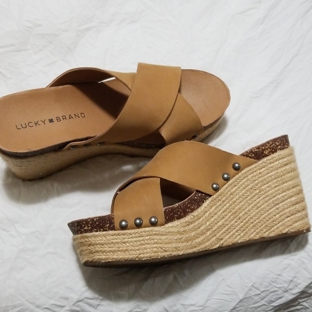 Lucky brand wedge sandals